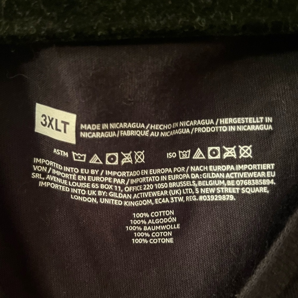 3XLT Unisex Amazon Black Tee with Vibrant Text - Picture 5 of 5